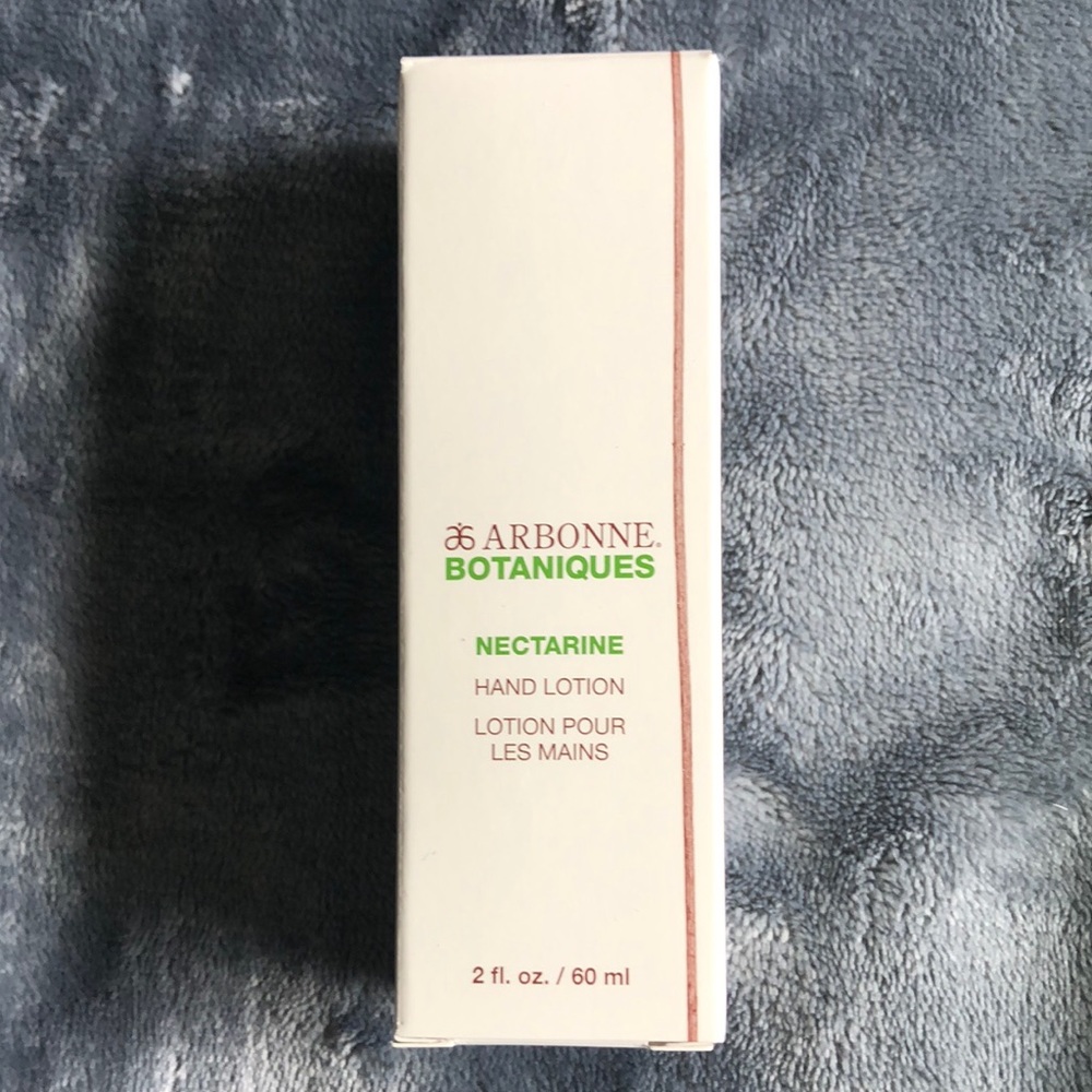 Arbonne botaniques nectarine hand lotion